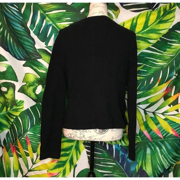 GUC John Paul Richard Women's Medium Black Ruffle Front Full Zip Short Jacket - Picture 3 of 8